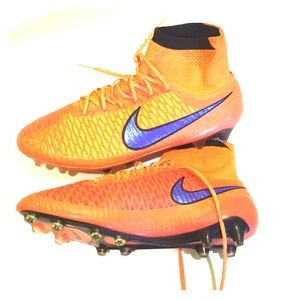 Size 12 Nike Orange Mercurial Magistas